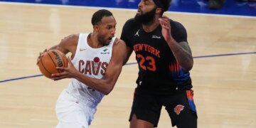Evan Mobley, who struggled after a quick start, drives on Mitchell Robinson during the Knicks' 109-93 Game 2 blowout win over the Cavaliers on May 21, 2026 at the Garden.