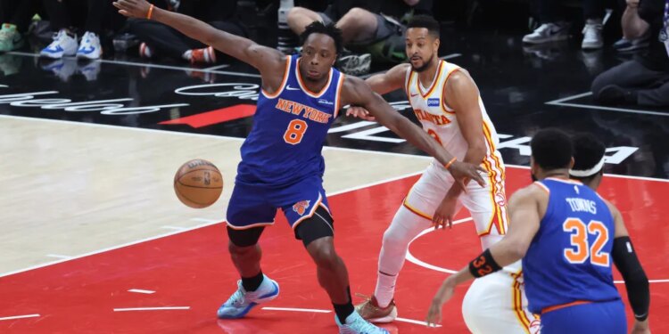 OG Anunoby, who scored 29 points, goes after a loose ball during the Knicks' Game 6 series-clinching win over the Hawks.