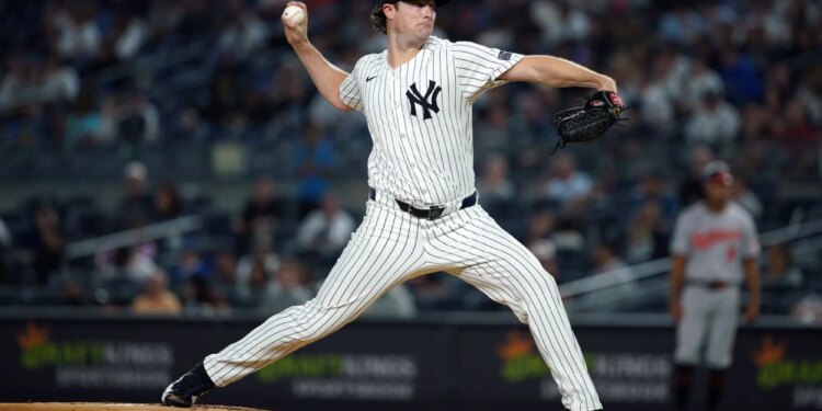 How to watch today's Rays vs. Yankees game live for free