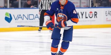 Islanders defenseman Matthew Schaefer was named the Calder Trophy winner on Wednesday.