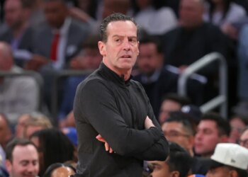 Kenny Atkinson made some curious decisions during the Cavaliers' crusing Game 1 defeat to the Knicks.