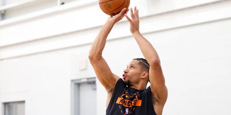 Josh Hart takes a jump shot during Knicks practice on May 20, 2026 ahead of their Game 2 matchup vs. the Cavaliers at the Garden.