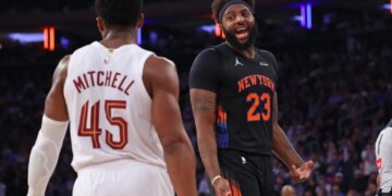 Mitchell Robinson suffered a broken pinky.