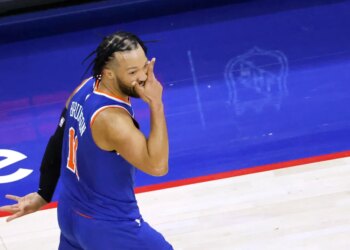 Knicks vs. Cavaliers series odds prediction.
