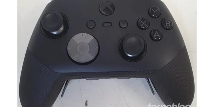Leaked images reveal Xbox Elite 3 controller with mysterious new buttons