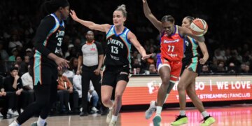 Leonie Fiebich (13) defends Marta Suarez (right) during the Liberty's 84-74 win over the Mercury on May 27, 2026 at Barclays Center.