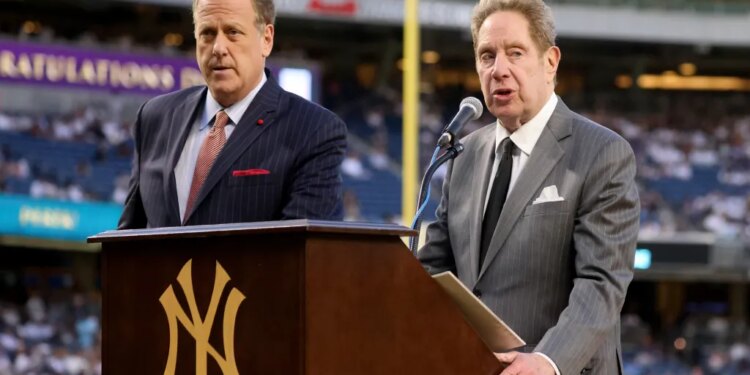 Michael Kay (l.) and John Sterling (r.)
