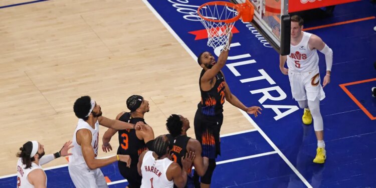 New York Knicks guard Mikal Bridges (25) shoots the ball in Game 2 of the Eastern Conference Finals.