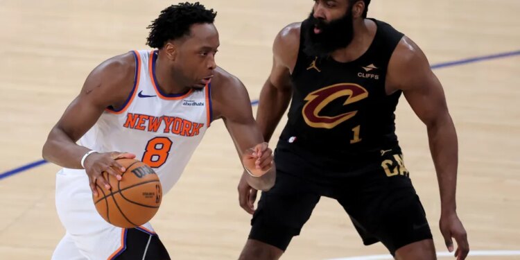 OG Anunoby drives on James Harden during the Knicks' 115-104 comeback overtime win in Game 1 on May 19, 2026 at the Garden.