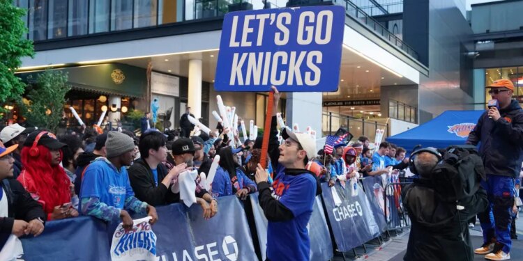 New York Knicks fans reacting to plays during game 2 of the New York Knicks vs. the Philadelphia 76ers Conference Semi-Finals outside of Madison Square Garden in New York, NY on May 6, 2026.