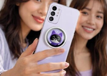 Oppo’s Bubble is a thin round screen for taking rear camera selfies