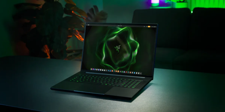 Razer’s Blade 18 is getting a $500 price hike and a new Intel chip