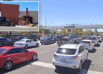 Santa Clarita Costco plans to demolish and renovate gas station