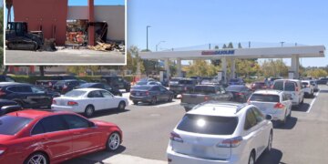 Santa Clarita Costco plans to demolish and renovate gas station