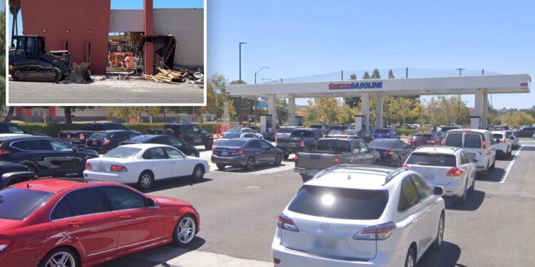 Santa Clarita Costco plans to demolish and renovate gas station