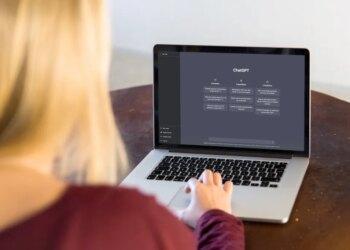 Woman using Chat GPT