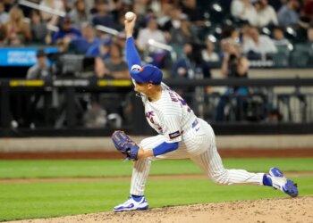 New York Mets pitcher Tobias Myers throws a pitch in the fifth inning.