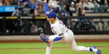 New York Mets pitcher Tobias Myers throws a pitch in the fifth inning.