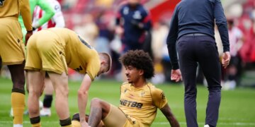 Crystal Palace's Christ Richards, who is also a center back on the U.S. men's national team, suffers an injury during his team's 2-2 draw against Brentford on May 17, 2026.