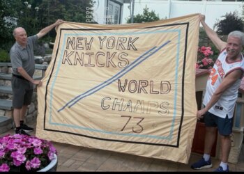 After 53 years, two Knicks pals get to break out their championship banner one more time