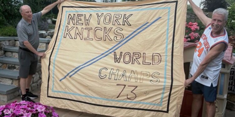 After 53 years, two Knicks pals get to break out their championship banner one more time