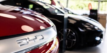 BYD to install thousands of 5-minute EV chargers across Europe