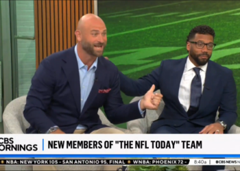 Kyle Long will join Russell Wilson as a new stuido anaylst for CBS Sports' pregame show "The NFL Today."
