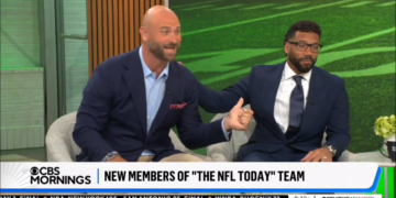 Kyle Long will join Russell Wilson as a new stuido anaylst for CBS Sports' pregame show "The NFL Today."