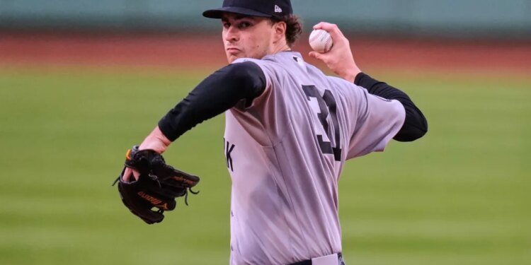 New York Yankees' Cam Schlittler delivers a pitch during a baseball game.