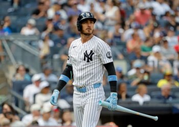 New York Yankees left fielder Cody Bellinger reacting after striking out during the 5th inning against the Cincinnati Reds.