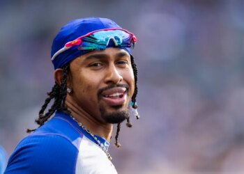 Mets Francisco Lindor reacts in the dugout in the eighth inning against the Cincinnati Reds at Citi Field, Monday, May 25, 2026, in Queens, NY.