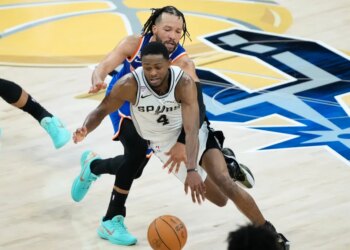 De'Aaron Fox drives on Jalen Brunson during the Knicks' 94-90 NBA title-clinching Game 5 win over the Spurs on June 13, 2026 in San Antonio.