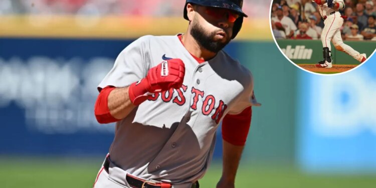 Isaiah Kiner-Falefa blames Fenway Park struggles on 'seeing a lot of people we don't know'