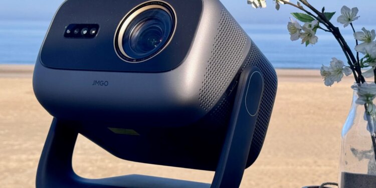 JMGO’s N3 Ultimate projector is the new portable 4K champ