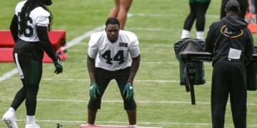 Jamien Sherwood committed to fixing what derailed his Jets season