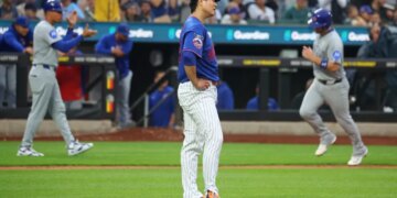 Mets starter Kodai Senga (c.) reacts after giving up a three-run against the Cubs on June 23, 2026.