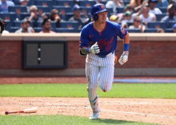A.J. Ewing hits a solo home run during the fifth inning of the Mets' blowout win over the Braves on June 14, 2026 at Citi Field.