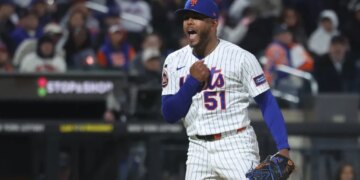 New York Mets pitcher Freddy Peralta (51) reacting after ending the sixth inning against the Detroit Tigers.