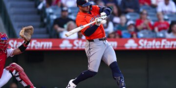 Phillies need right-handed hitting but they have options