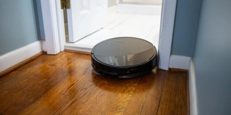 Prime Day takes $240 off Roborock’s Saros 20, one of our favorite robovacs