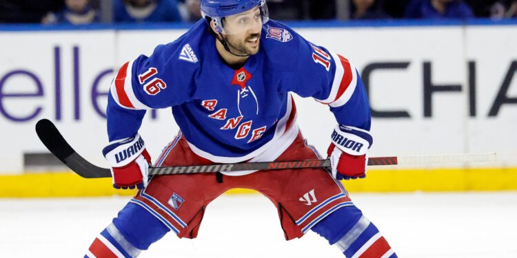 Rangers' Vincent Trocheck trade market includes Maple Leafs