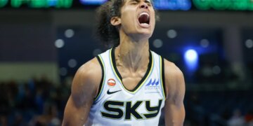Chicago Sky guard Skylar Diggins (4) reacts after scoring against the Connecticut Sun.