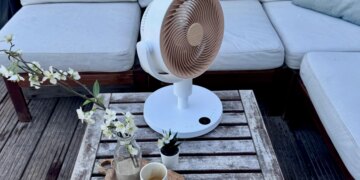 SwitchBot’s Standing Circulator Fan is worth fighting for