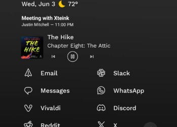 A square homescreen screenshot, showing an all-black background and several word icons.