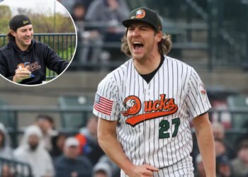 Trevor Bauer ends Long Island Ducks tenure to sign Mexican team