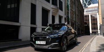 Uber tells London to get ready for robotaxis