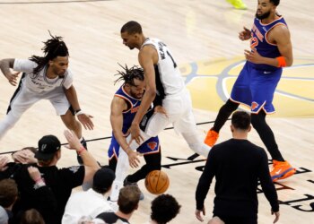 Victor Wembanyama gave this Game 2 win to the Knicks