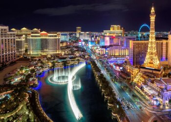 Westgate Resort & Casino $5 spin nets $10 million for 'lucky bastard'