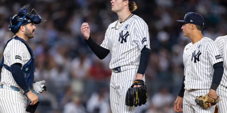 New York Yankees pitcher Cam Schlittler (31) is pulled in the fifth inning against the Cleveland Guardians at Yankee Stadium, Tuesday, June 2, 2026, in Bronx, NY.
