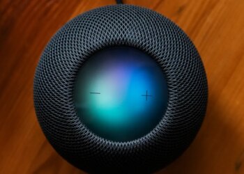 Apple’s new HomePad device could compete with Google and Amazon